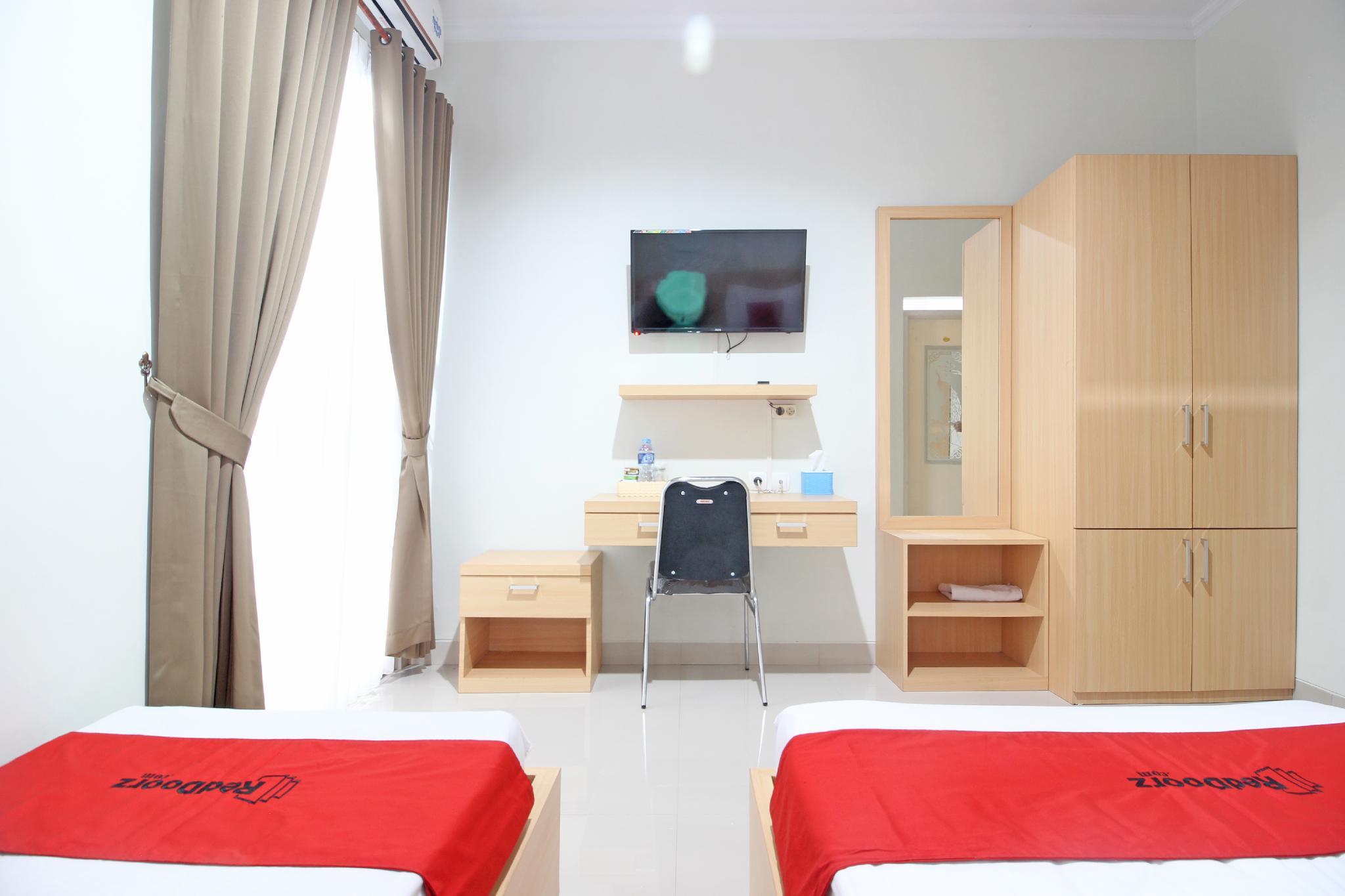 Reddoorz Near Amikom Yogyakarta Salakan Exterior photo