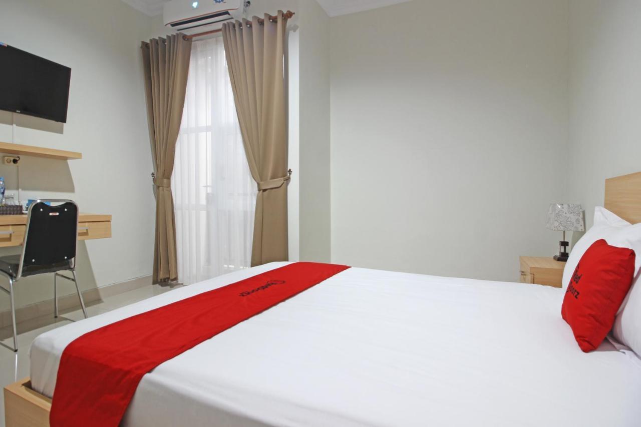 Reddoorz Near Amikom Yogyakarta Salakan Exterior photo